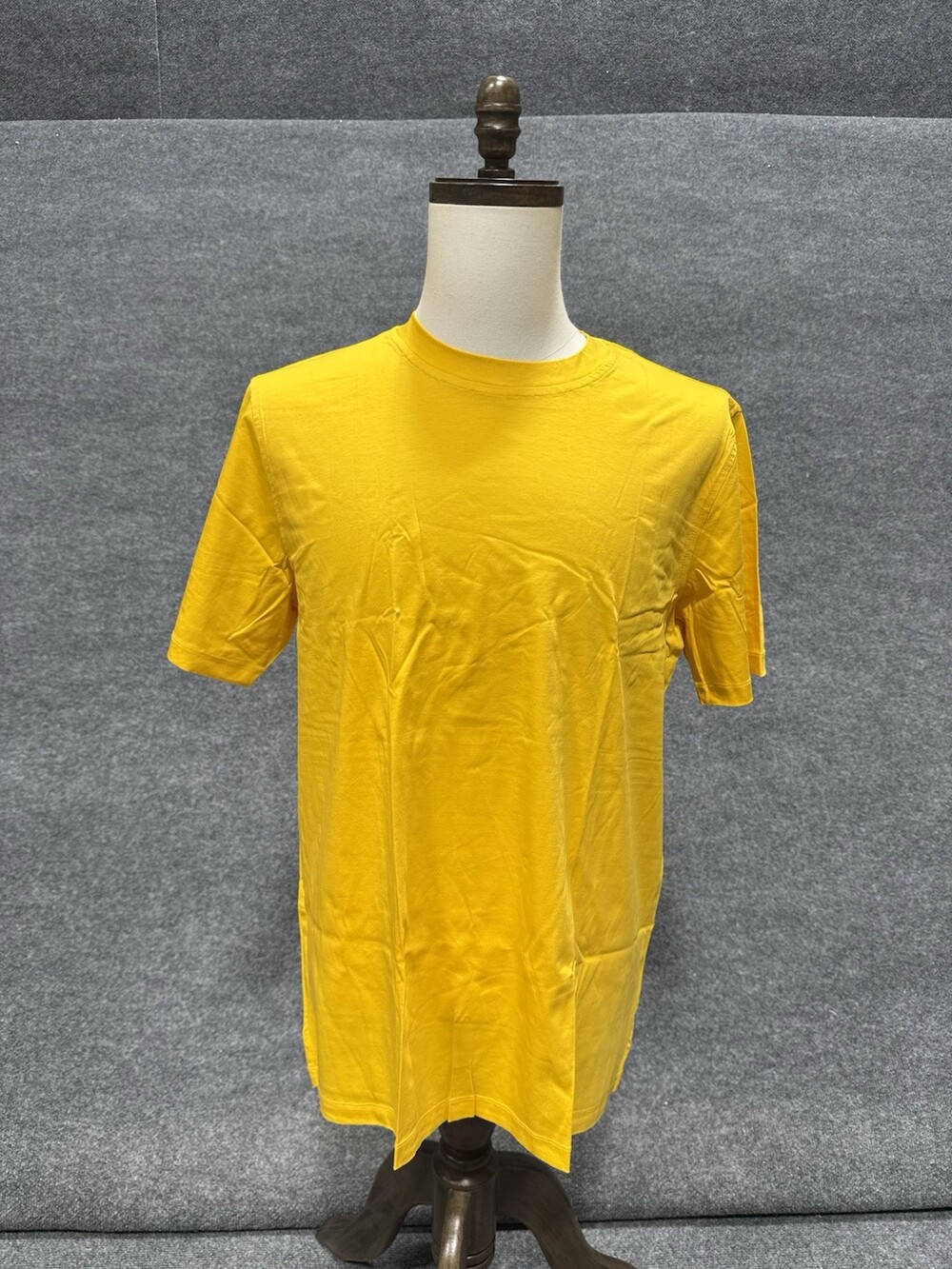 Bugatchi Mens Large Yellow Crew Neck T Shirt Short Sleeve Luxury Casual Tee